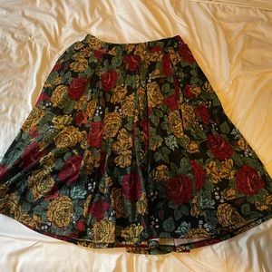 Lula Roe Floral Skirt with Pockets